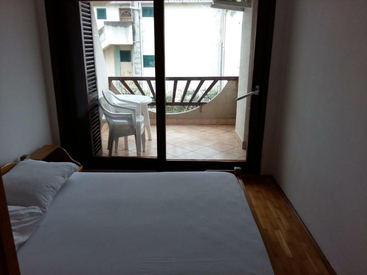 Apartments Villa Cherry Novalja Εξωτερικό φωτογραφία